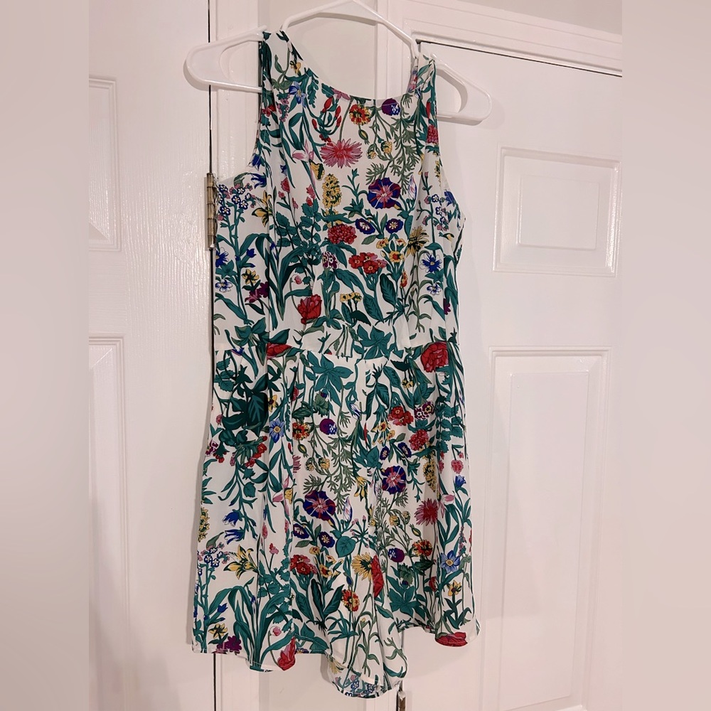 Floral romper size L